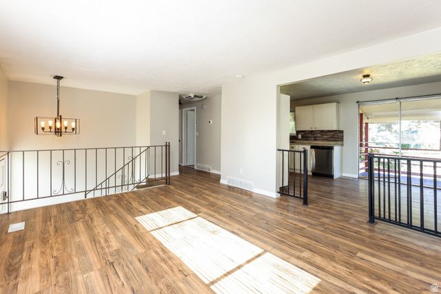 3748 W LEWISPORT, West Jordan, UT 84084