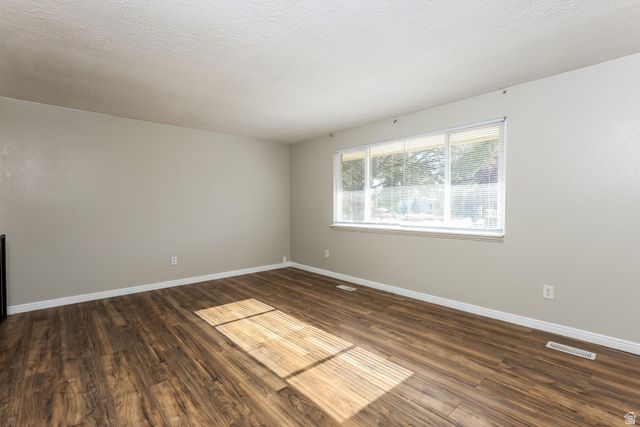 3748 W LEWISPORT, West Jordan, UT 84084