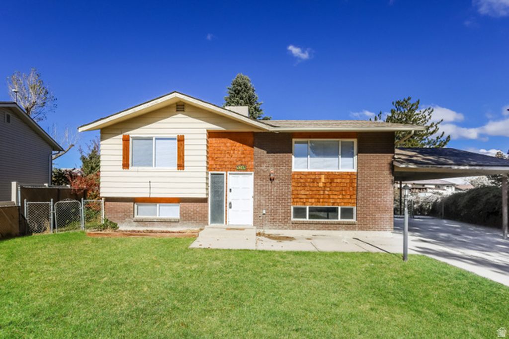 3748 W LEWISPORT, West Jordan, UT 84084