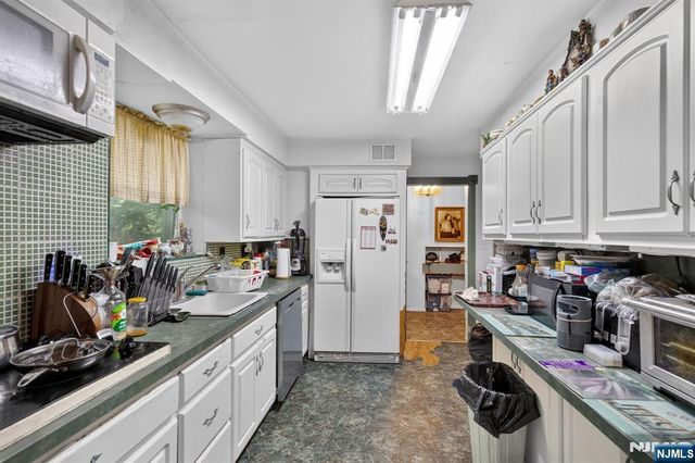 214 Berdan Avenue, Wayne, NJ 07470