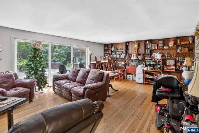214 Berdan Avenue, Wayne, NJ 07470