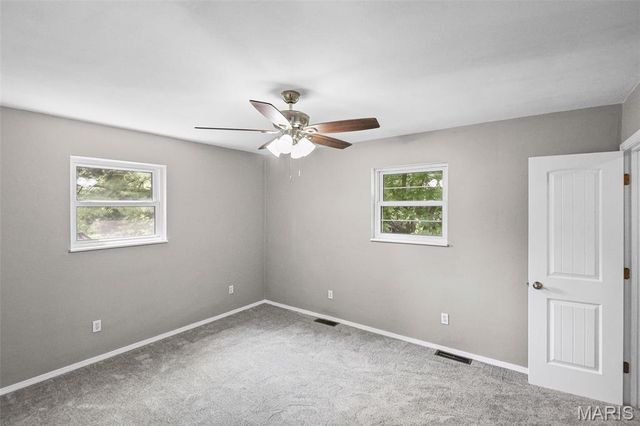 8424 Steelecrest Lane, Troy, IL 62294