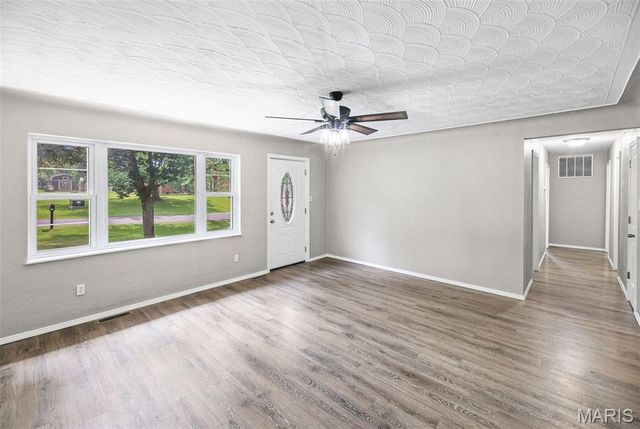 8424 Steelecrest Lane, Troy, IL 62294
