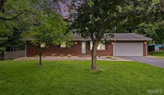 8424 Steelecrest Lane, Troy, IL 62294
