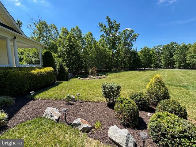 320 GENTLE BREEZE CIR, Fredericksburg, VA 22406