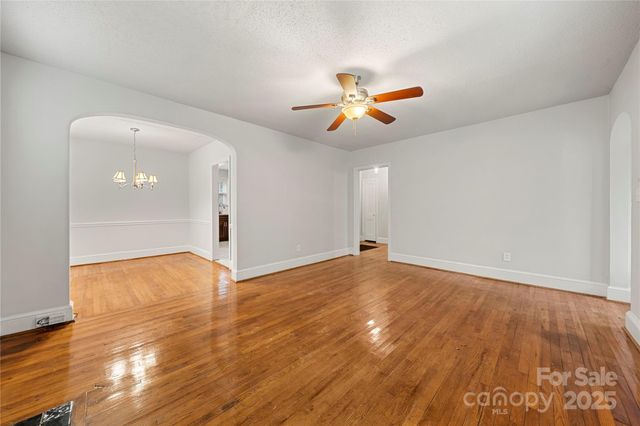 2217 Shenandoah Avenue, Charlotte, NC 28205