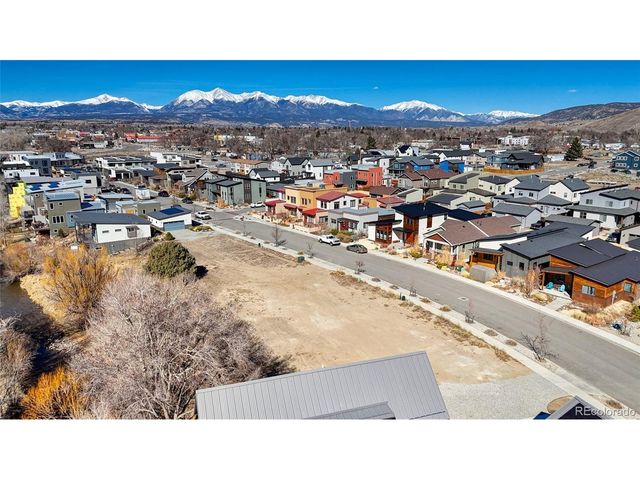 313 Two Rivers Rd, Salida, CO 81201