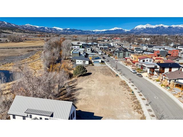313 Two Rivers Rd, Salida, CO 81201