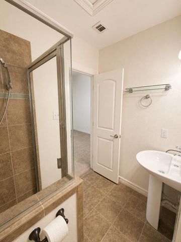 4402 Lillian Street 1, Houston, TX 77007