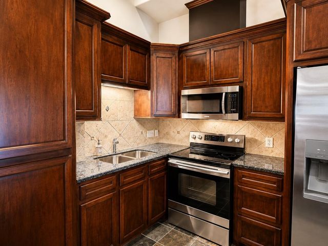 4402 Lillian Street 1, Houston, TX 77007