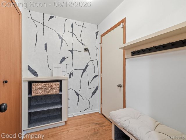6733 Bloomfield Lane, West Bloomfield Charter Township, MI 48322