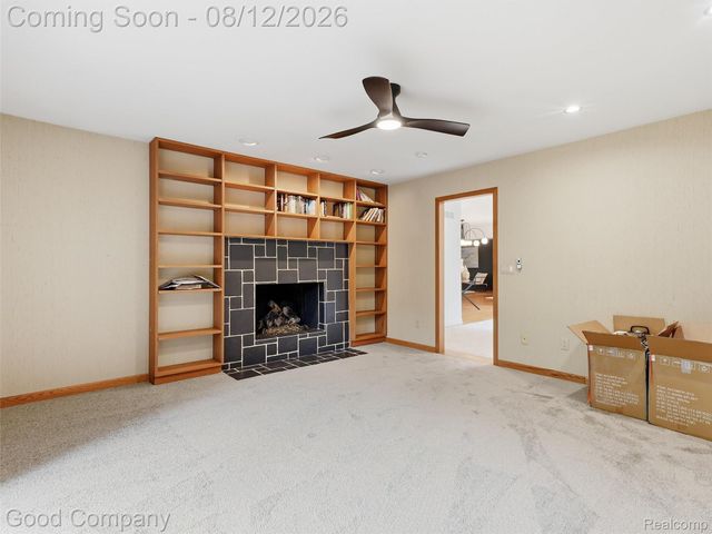6733 Bloomfield Lane, West Bloomfield Charter Township, MI 48322