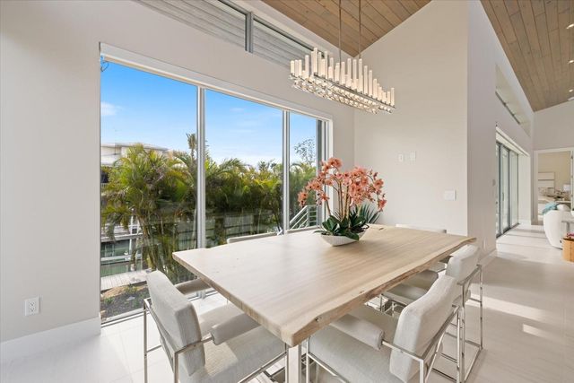 600 DE NARVAEZ DRIVE, Longboat Key, FL 34228