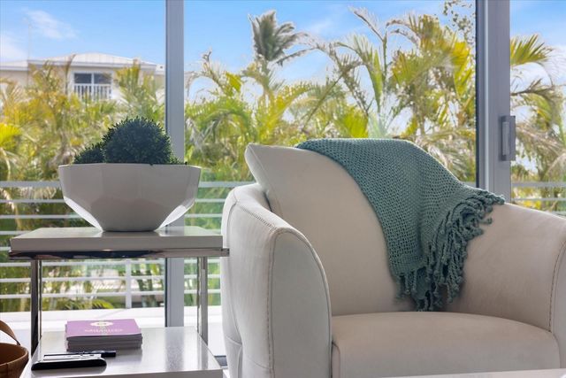 600 DE NARVAEZ DRIVE, Longboat Key, FL 34228