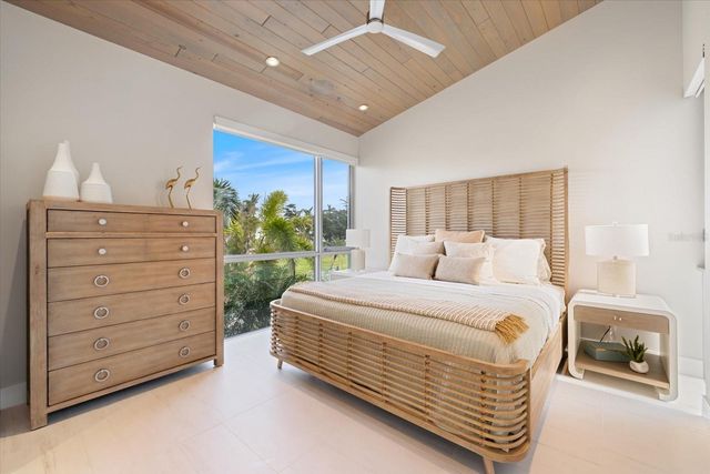 600 DE NARVAEZ DRIVE, Longboat Key, FL 34228