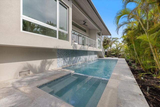 600 DE NARVAEZ DRIVE, Longboat Key, FL 34228