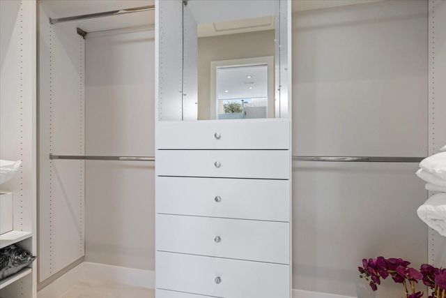 600 DE NARVAEZ DRIVE, Longboat Key, FL 34228