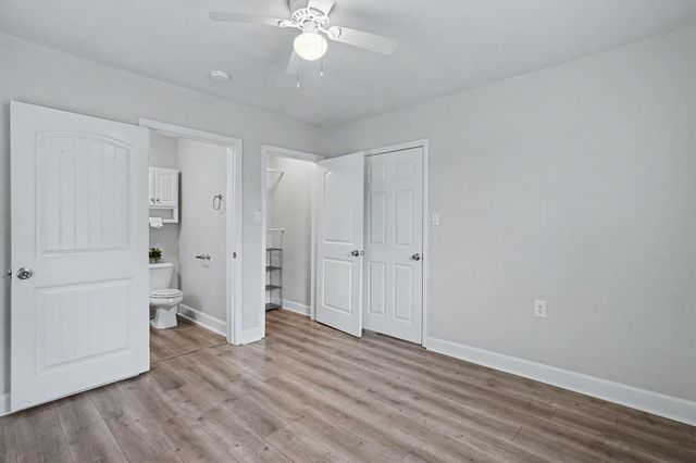 2523 7th Avenue N, Texas City, TX 77590