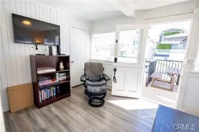 1825 W Balboa Boulevard, Newport Beach, CA 92663