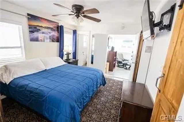 1825 W Balboa Boulevard, Newport Beach, CA 92663