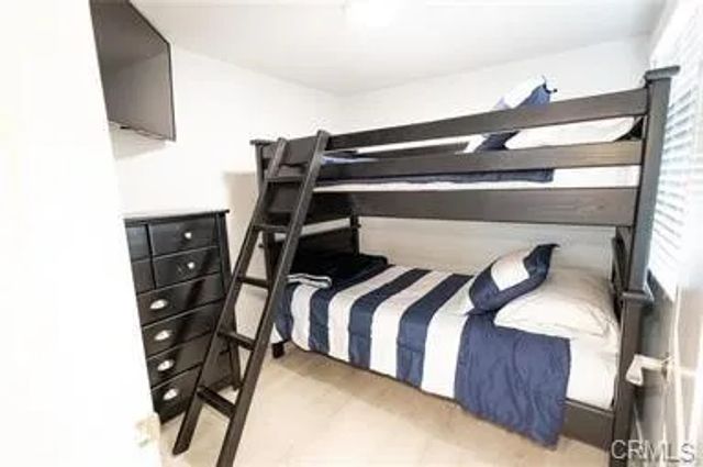 1825 W Balboa Boulevard, Newport Beach, CA 92663