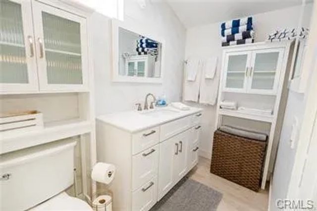 1825 W Balboa Boulevard, Newport Beach, CA 92663