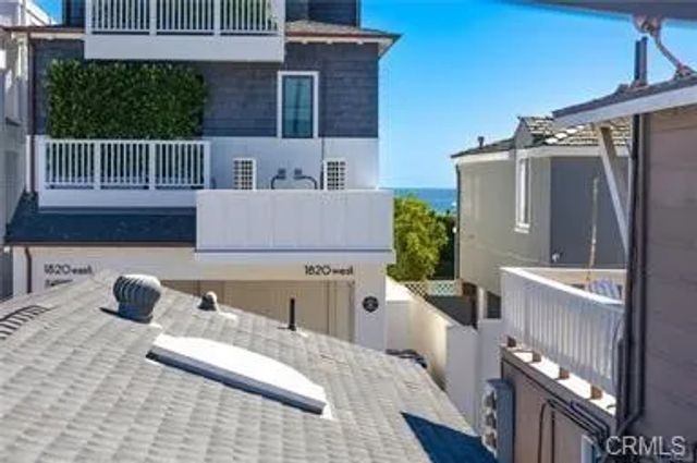 1825 W Balboa Boulevard, Newport Beach, CA 92663