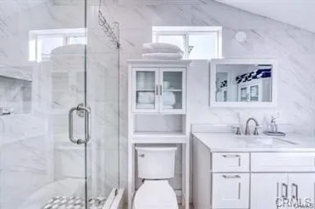 1825 W Balboa Boulevard, Newport Beach, CA 92663