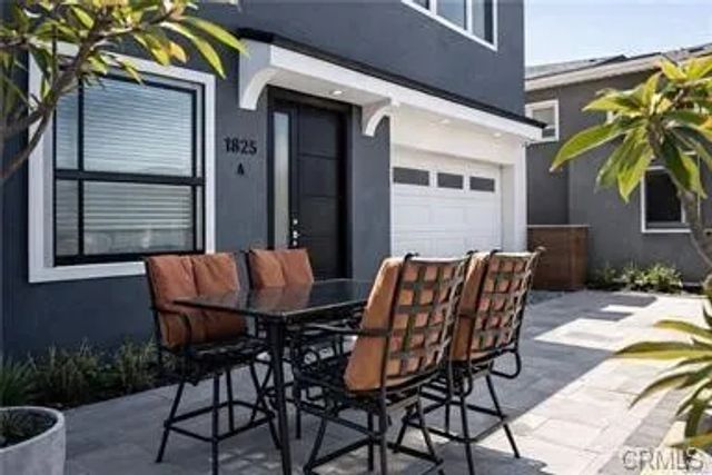 1825 W Balboa Boulevard, Newport Beach, CA 92663