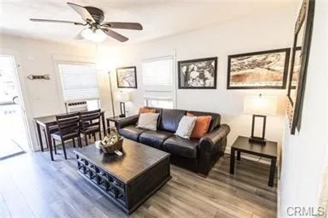 1825 W Balboa Boulevard, Newport Beach, CA 92663