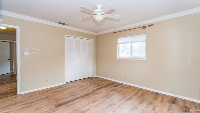 4146 Longvale Dr, San Antonio, TX 78217