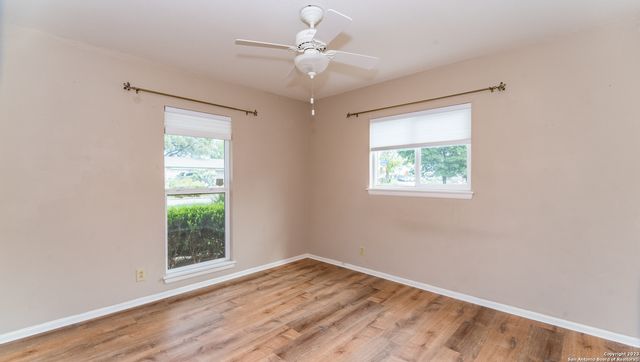 4146 Longvale Dr, San Antonio, TX 78217