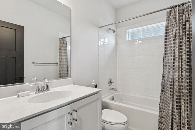 1333 EASTERN AVE, Capitol Heights, MD 20743