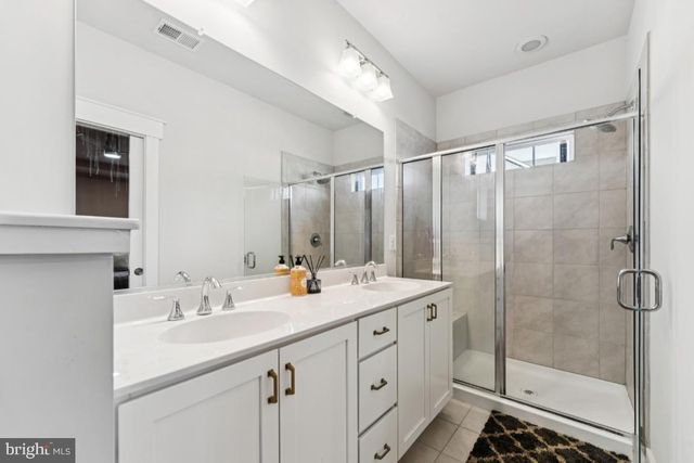 1333 EASTERN AVE, Capitol Heights, MD 20743