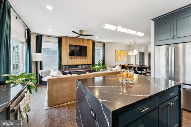 1333 EASTERN AVE, Capitol Heights, MD 20743