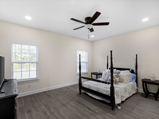 117 Coyote Cave Lane, Alvord, TX 76225