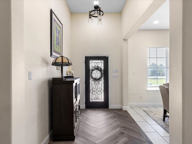 117 Coyote Cave Lane, Alvord, TX 76225