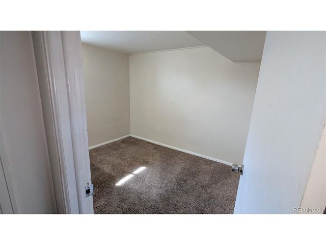 6860 Magnolia St, Commerce City, CO 80022