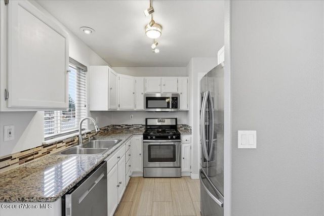 106 E 9th AVE, Post Falls, ID 83854