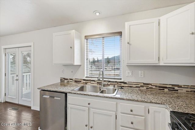 106 E 9th AVE, Post Falls, ID 83854