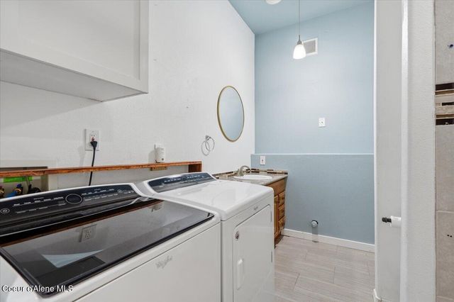 106 E 9th AVE, Post Falls, ID 83854