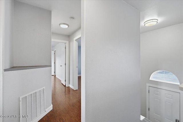 106 E 9th AVE, Post Falls, ID 83854