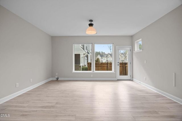 170 Manordale Drive, Chapel Hill, NC 27517