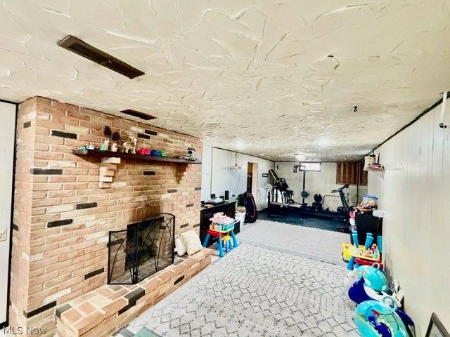 1264 Everbright Drive, Uniontown, OH 44685