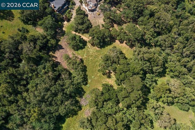 18 Diablo Oaks Way, Lafayette, CA 94549