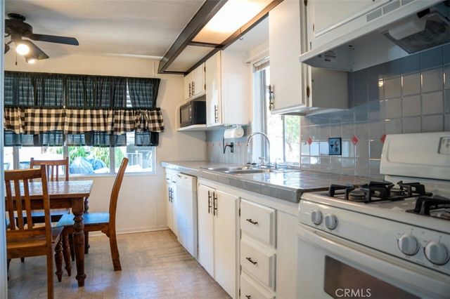 10025 El Camino Real 83, Atascadero, CA 93422