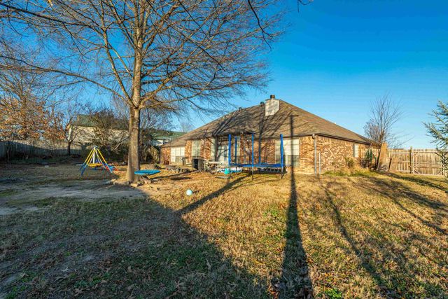 106 Wild Dogwood Trail, Hot Springs, AR 71913