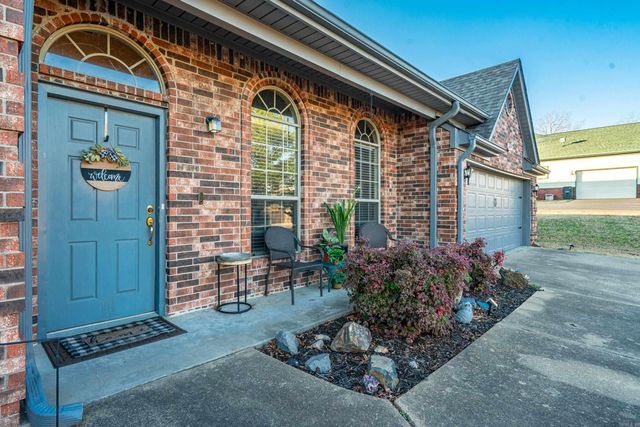 106 Wild Dogwood Trail, Hot Springs, AR 71913