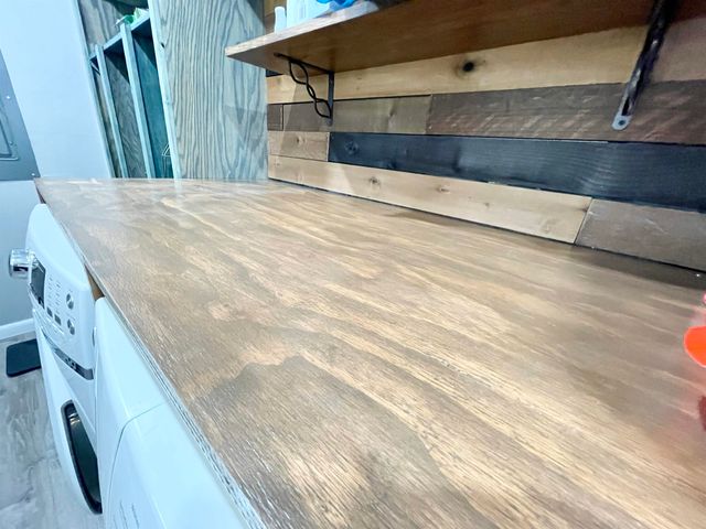 304 Parliament Drive, Horseshoe Bend, AR 72512