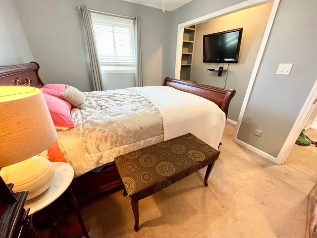 304 Parliament Drive, Horseshoe Bend, AR 72512